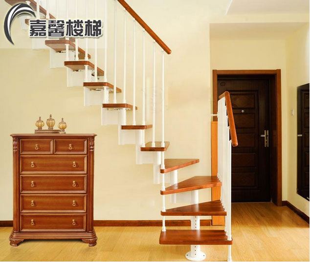 北京钢木楼梯定制 阁楼楼梯 铁艺楼梯 北京钢木楼梯定制